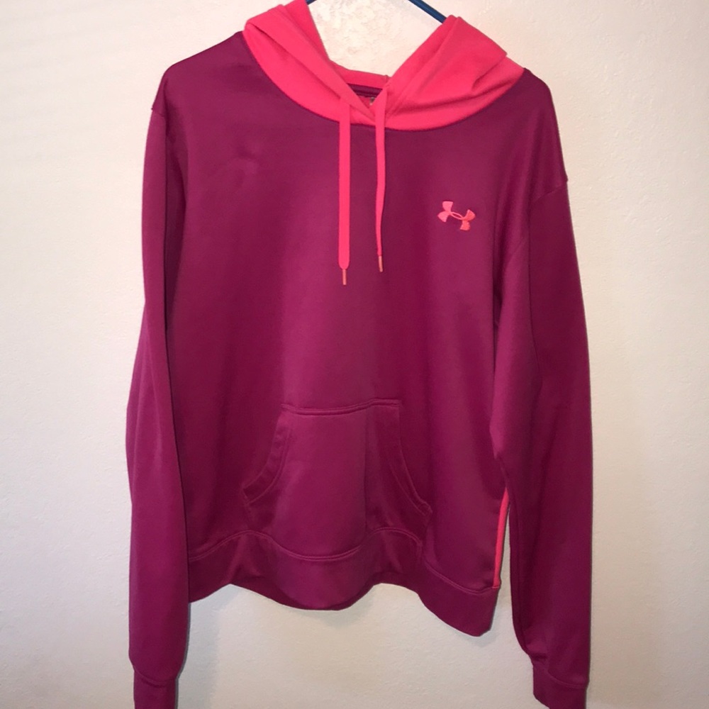 UNDER ARMOUR HOODIE